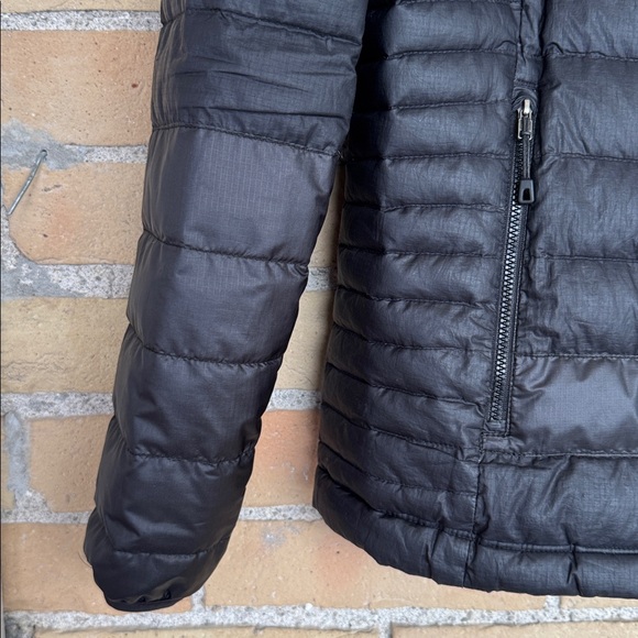 Patagonia Black Puffer Down Sweater Hooded Jacket - Picture 5 of 6